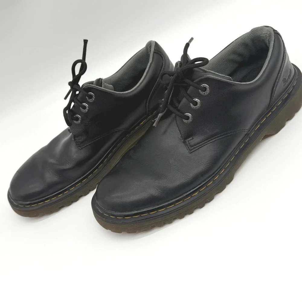 Dr. Martens Kent Black Leather Oxford Shoes Mens 11 AW004 Lug Sole Low Top
